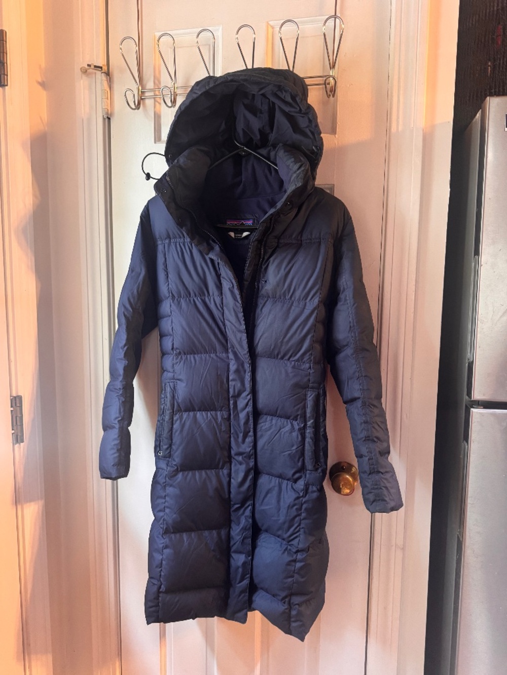 Patagonia Women's Dark Navy Long Puffer Coat with Hood size xs